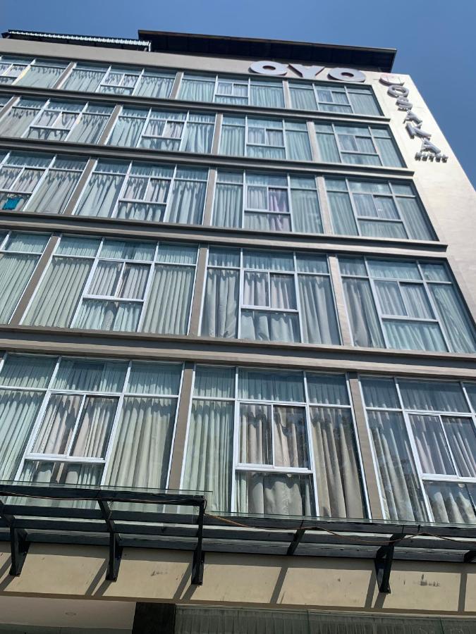 Oyo 676 Hotel Osaka Batam Esterno foto